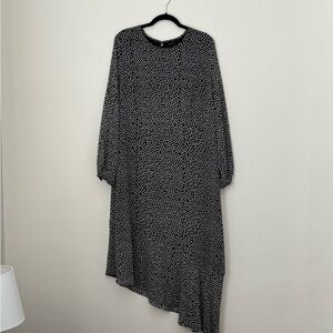 Who What Wear Asymmetrical Black and White Dress